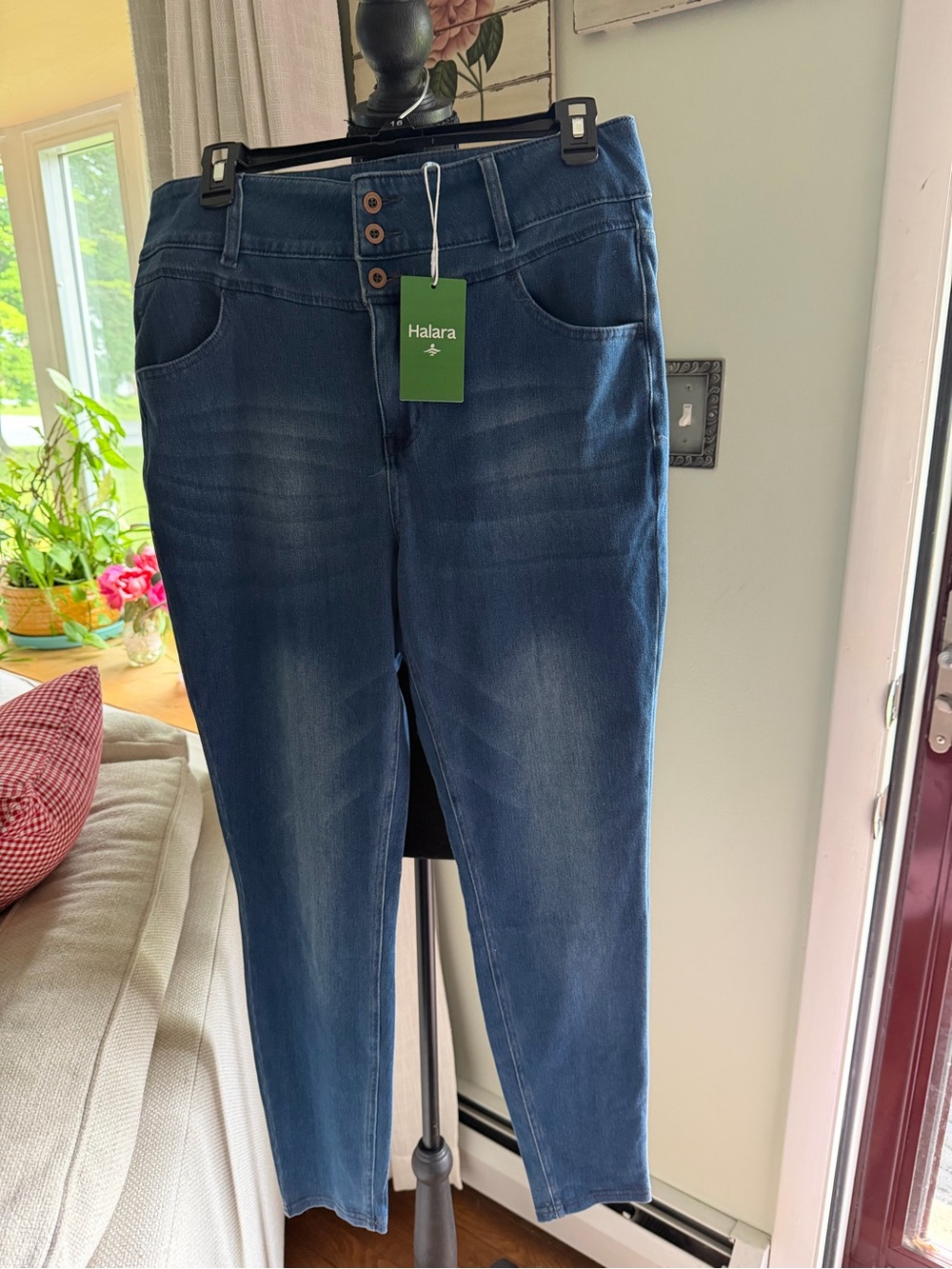 HALARA Dark Blue High-Rise Button-Front Jeans IF YOU KNOW YOU KNOW